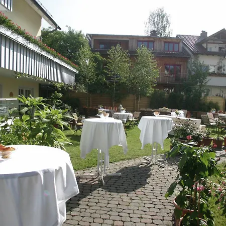 斯宜浦尔勒酒店